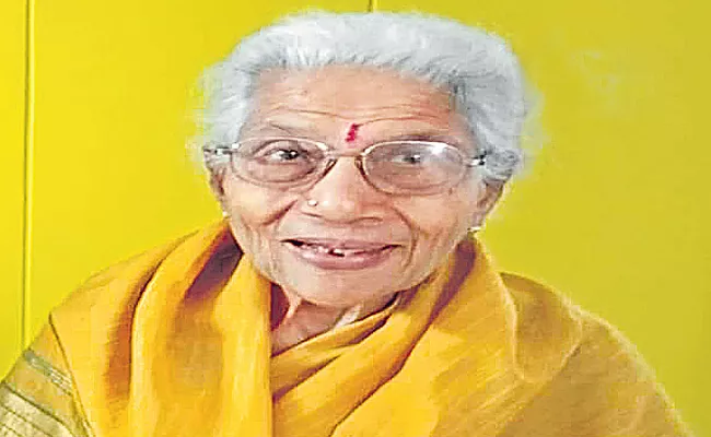 Veteran Actress Potnuri Sita devi pass away - Sakshi