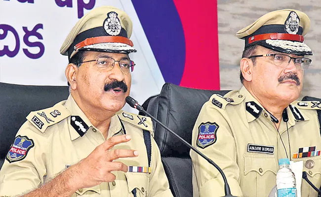 Telangana Sees Dip In Crime Rate, Cyber Frauds Up - Sakshi