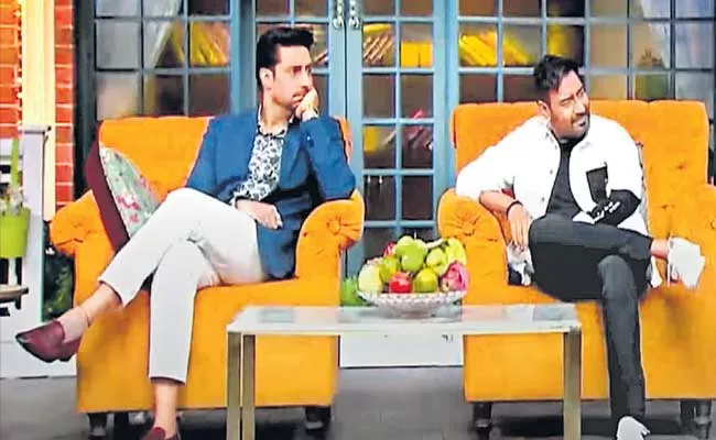 Ajay Devgn Reveals Abhishek Bachchan Blamed Amitabh For Exposing Him To Corona Virus - Sakshi