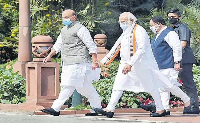 PM Narendra Modi to launch Amrut Mahotsav on March 12  - Sakshi