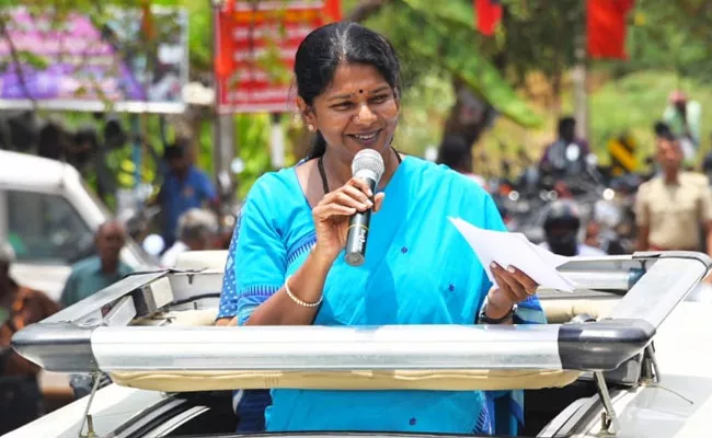 DMK MP Kanimozhi Tests Corona Positive - Sakshi