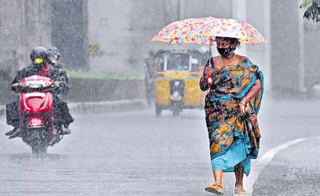 Yass cyclone will turn into a severe storm in 24 hours - Sakshi
