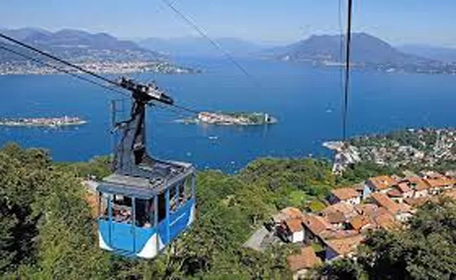 Italy in shock as 14 people die in cable car accident - Sakshi