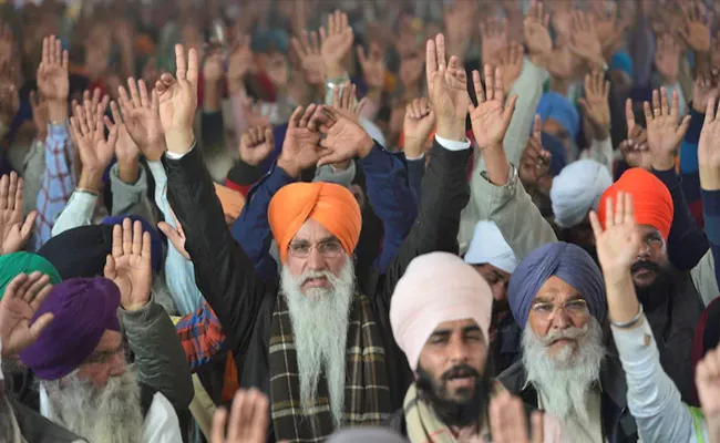Thousands Of Farmers From Panjab Have Reached Delhi Border - Sakshi