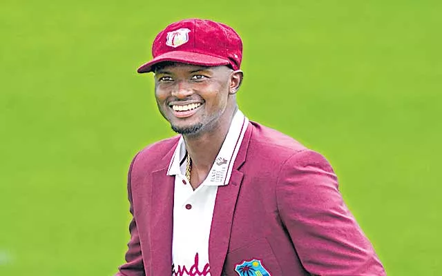 Jason Holder only player to retain all-format Cricket West Indies - Sakshi