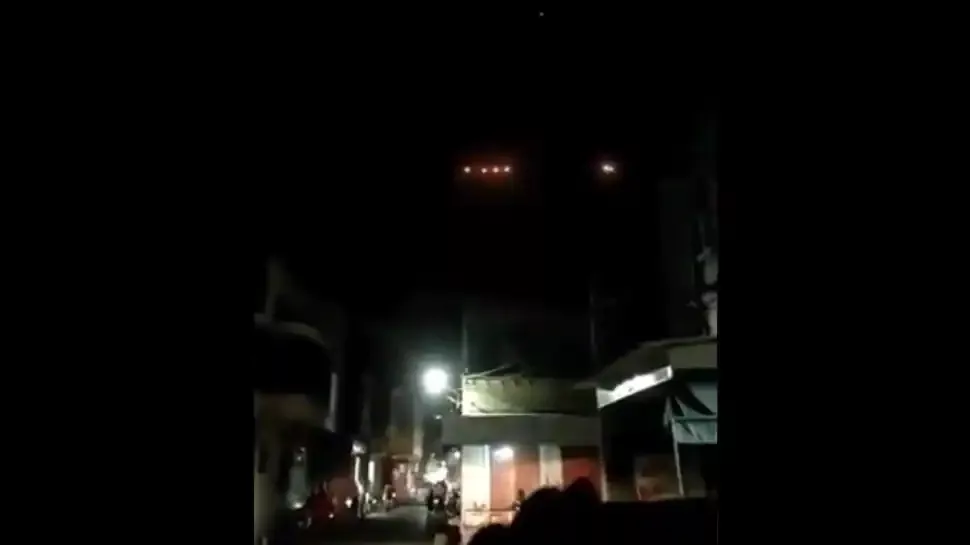 UFO Spotted Mysterious Shining Lights Sighted in Gujarat Sky - Sakshi