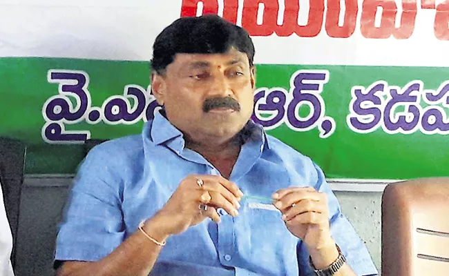 Ravindranath Reddy Comments On Illegal water usage of Telangana - Sakshi