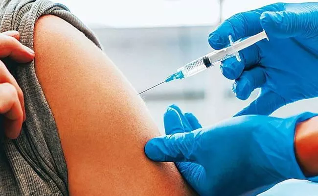 Covid-19: India Administers Record 1 Crore Vaccine Doses On August 27 - Sakshi