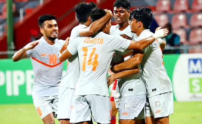 Indian Team Reaches Final Of South Asian Football Tournament - Sakshi