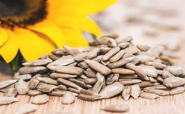 Eating sunflower seeds a day provides plenty of essential nutrients and antioxidants - Sakshi