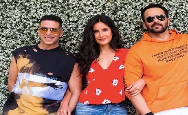 Akshay Kumar And Rohit Says Katrina Kaif To Do not Record Their Excitement in Sooryavanshi  Movie Promotions - Sakshi