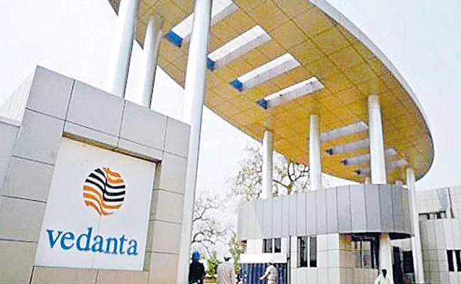 Vedanta sees multifold jump in second quarter profit to Rs 4,615 cr - Sakshi