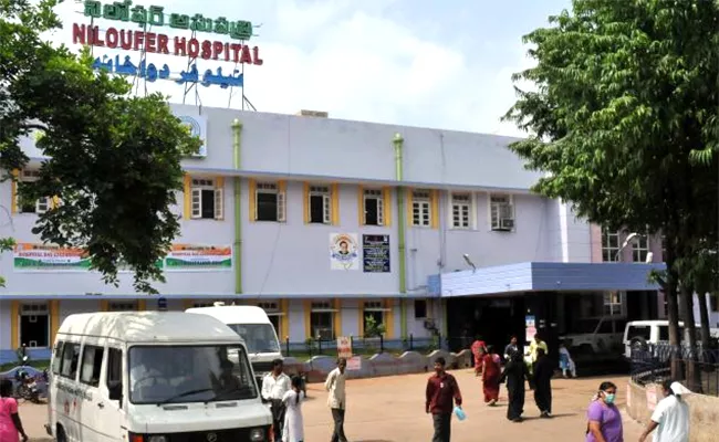 3 Year Old Baby Deceased Staff Attender Negligence Niloufer Hospital Hyderabad - Sakshi