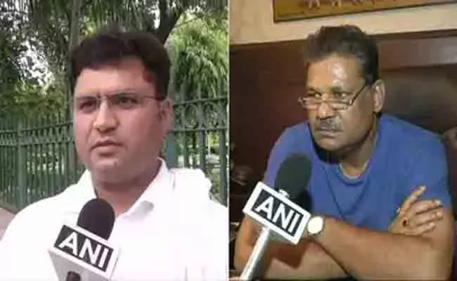 Congress Leaders Kirti Azad and Ashok Tanwar To Join TMC  - Sakshi