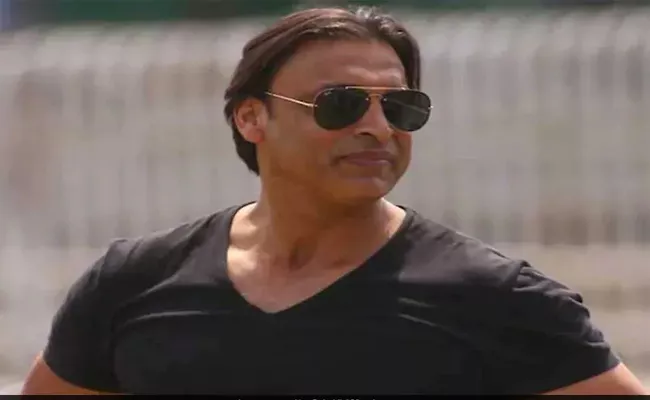  Pak Channel Has Sent Defamation Notice To The Former Pacer Shoaib Akhtar - Sakshi