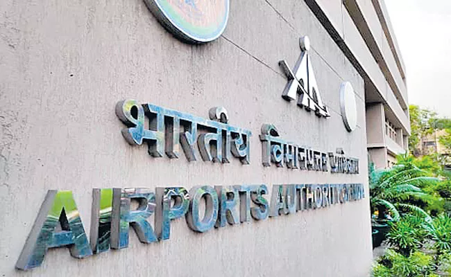 Domestic airlines owed dues to AAI more than doubled in 2021 - Sakshi