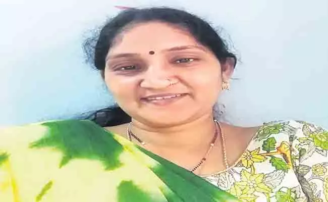 Vijayalakshmi Suicide At Amberpet Hyderabad - Sakshi