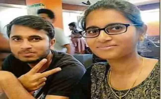 Brother and Sister Selected for SI Jobs in Raichur Rural - Sakshi