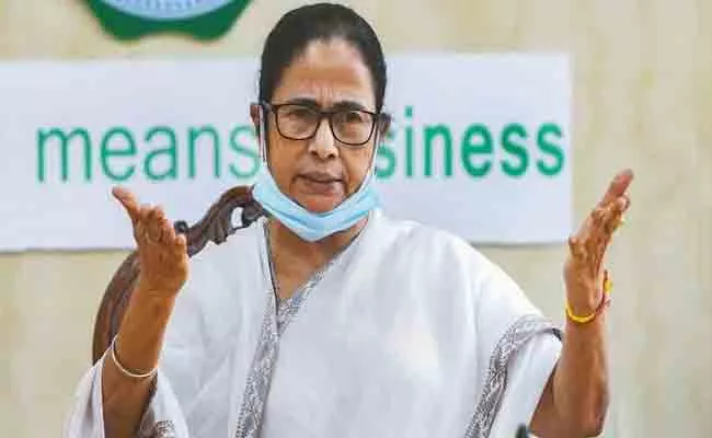 Mamata overhauls Trinamool amid growing dissent - Sakshi