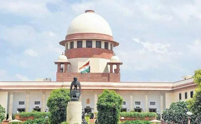 Now refund the fine, orders Supreme Court after UP withdraws - Sakshi