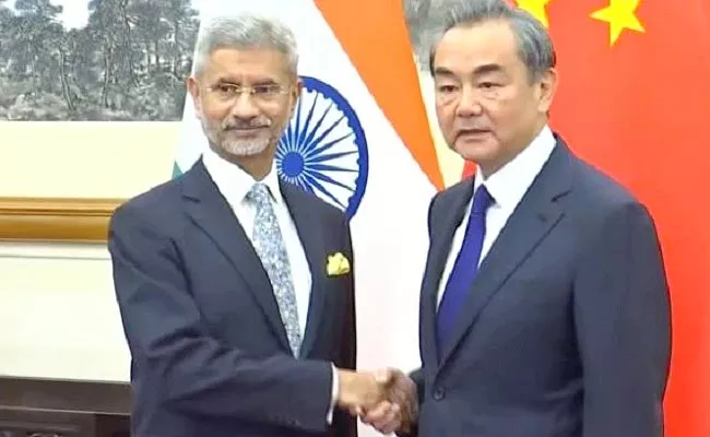 India Rejected PM Modi And China FM Wang Yi Meet Editorial By Vardelli Murali - Sakshi