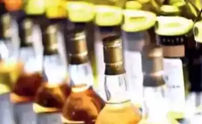Telangana Liquor Sales Up Govt Rakes In Rs 30000 Crore - Sakshi