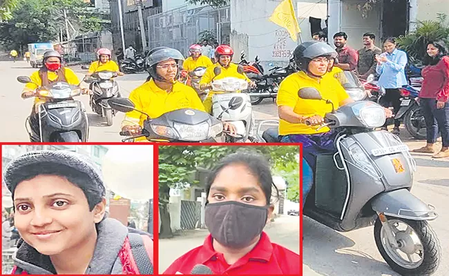 Womens starts Food Delivery In Hyderabad - Sakshi
