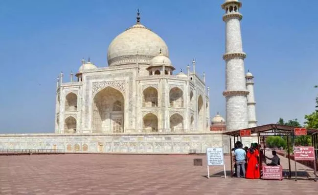 Taj Mahal 22 Doors Stay Locked Says Allahabad HC - Sakshi