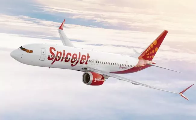 SpiceJet Flight: Several Passengers Injured Mid Air Turbulence - Sakshi