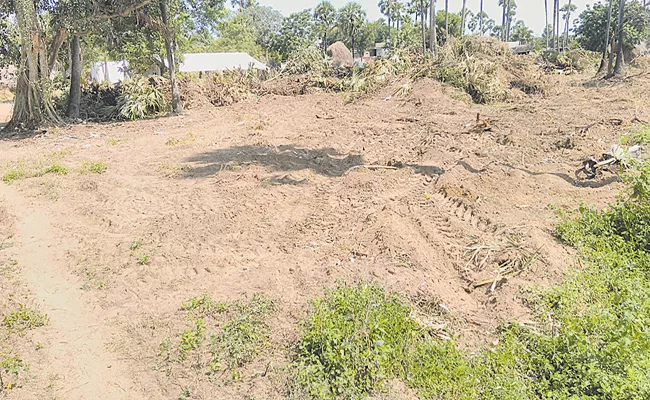 Andhra Pradesh Govt Grama Kantam Land Re-survey - Sakshi