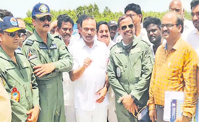 Magunta Sreenivasulu Reddy Says Emergency landings complete soon - Sakshi