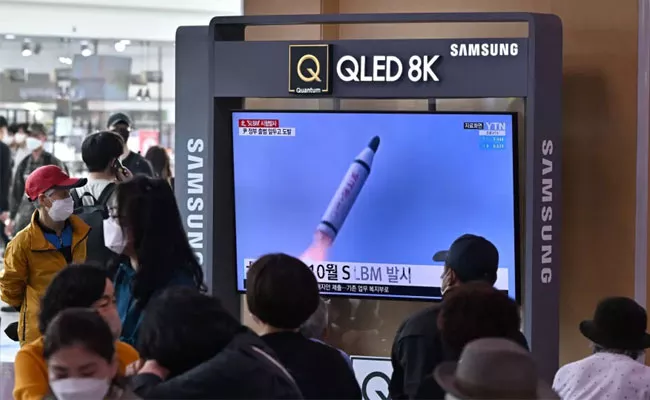 North Korea Tests Ballistic Missile From Submarine - Sakshi