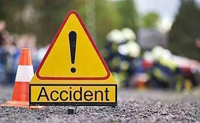 Road Accident: Three Dead As DCM Vehicle Hits Scooty In Yadadri Bhuvanagiri District - Sakshi