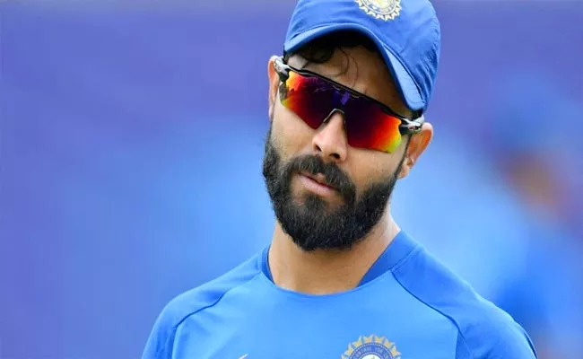 Sanjay Manjrekar Feel Axar Patel Picked-over Jadeja ICC T20 WC 2022 - Sakshi
