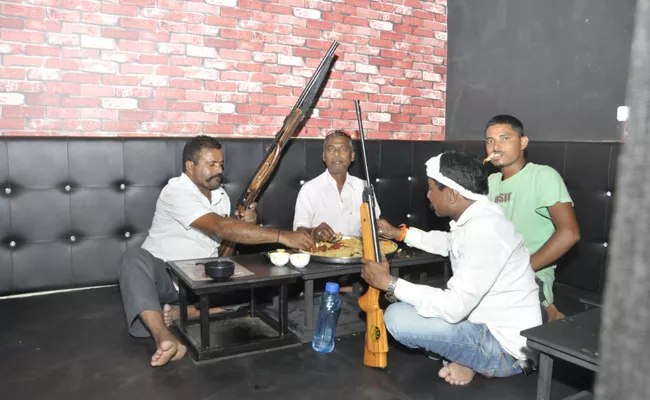 Jail mandi Restaurant Attracts People In Nizamabad - Sakshi