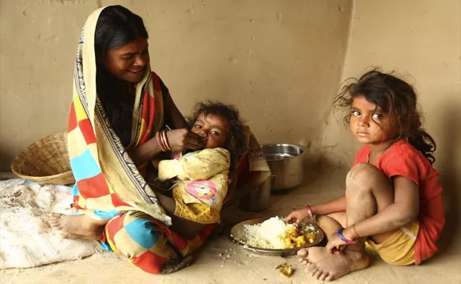 Azadi Ka Amrit Mahotsav Poverty Alleviation India - Sakshi