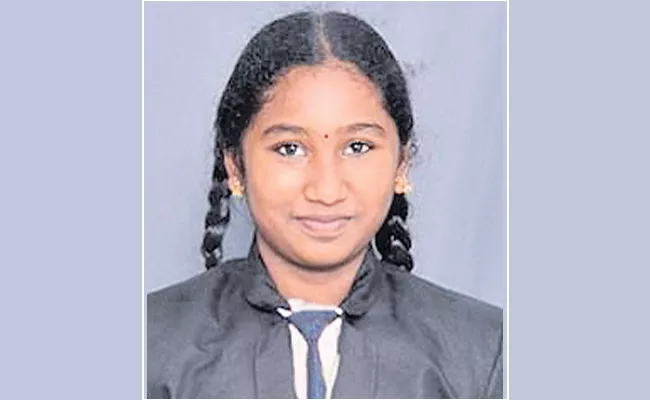Kaivalya Reddy Gets 2nd Rank In Astronomy Online Competition - Sakshi