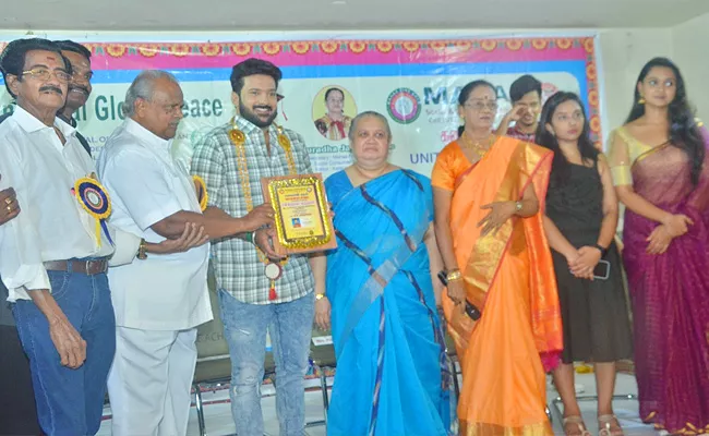 Award Distribution To Celebrities In Chennai - Sakshi