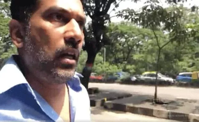 Viral: Bengaluru Doctor Runs Traffic to Perform Surgery in Time - Sakshi