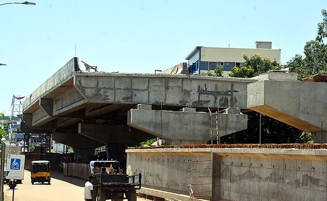 New Flyover With Modern Technology In Nellore City - Sakshi