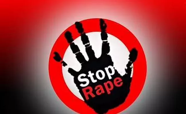 Uttar Pradesh Moradabad Minor Girl Stripped Gang Raped - Sakshi