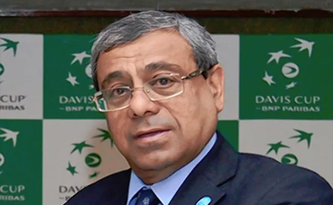 Anil Khanna Quits IOA Acting President Takes Dig At IOC - Sakshi