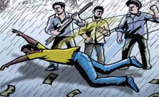 Young Man Attacked With Sticks By Four Hooligans Under Alcohol  - Sakshi