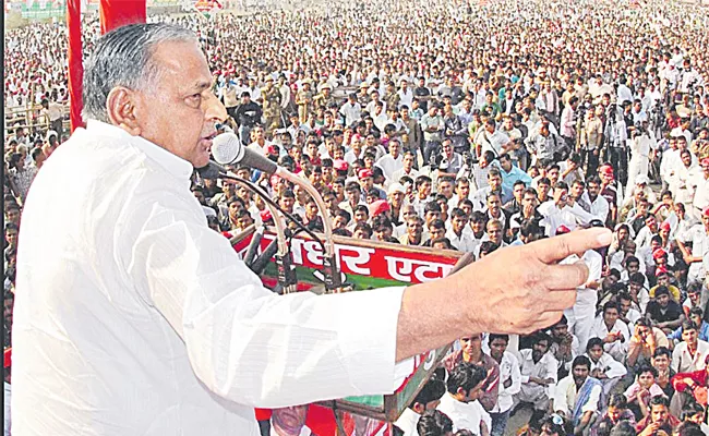 Ratan Mani Lal Vishleshana After Mulayam, SP Uttar Pradesh Politics - Sakshi