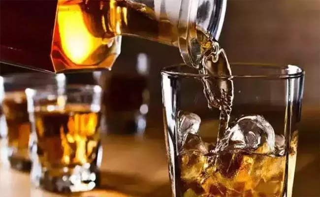 Telangana: Liquor sales Is Record In  Last 6 Months - Sakshi