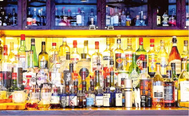 Liquor Sales Were Record High Level In Celebration Of Dussehra Festival - Sakshi
