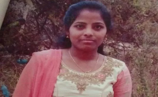 Woman Missing In Visakhapatnam - Sakshi