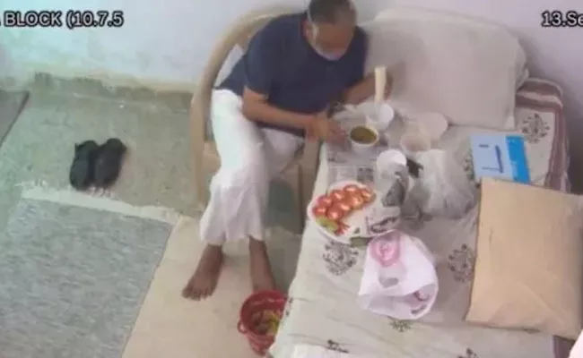 Tihar Jail Aap Minister Satyendar Jain Lavish Meal Video Bjp - Sakshi
