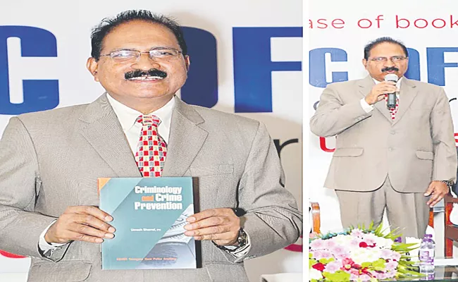 Hyderabad: DGP Mahender Reddy Launches Book Economic Offences - Sakshi