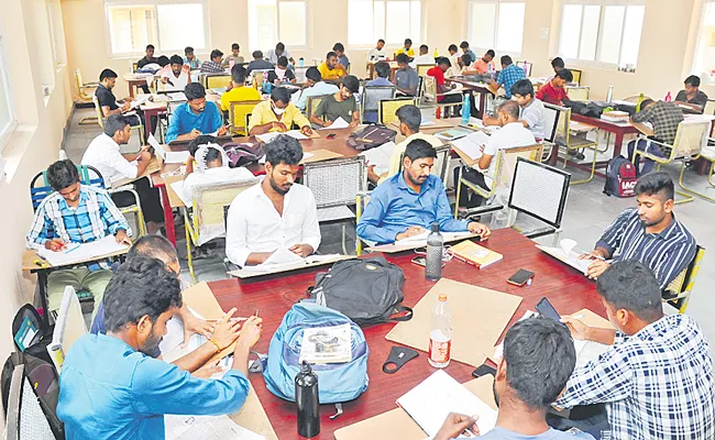 Telangana Likely To Announce Gurukula Educational Jobs In December 2022 - Sakshi